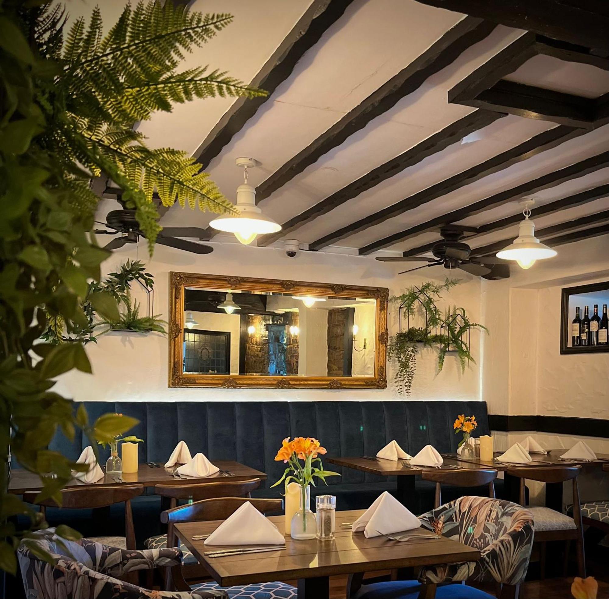 The Blue Boar Hotel Alcester Exterior photo